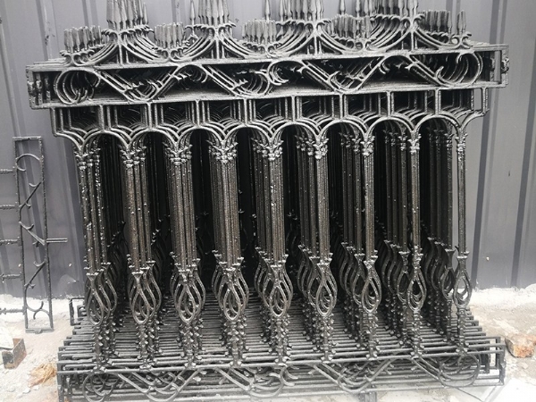 铸铁护栏
