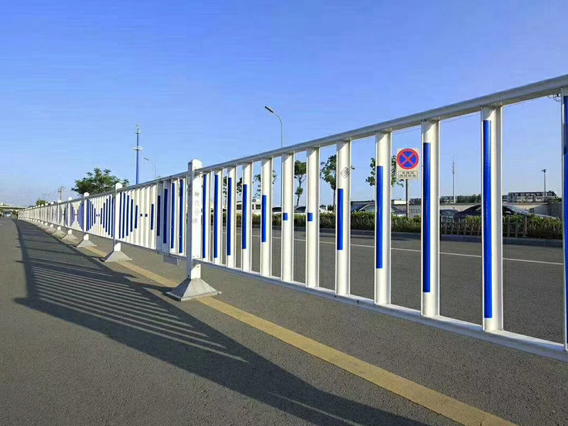 道路护栏