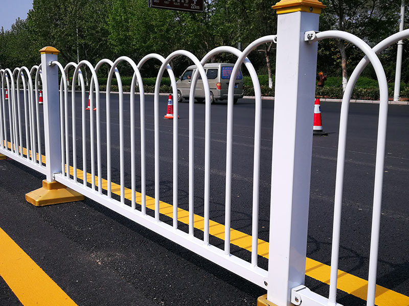 道路护栏